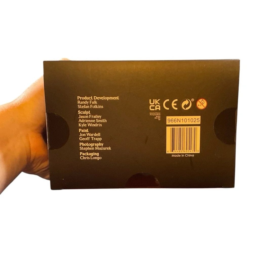 NECA Harry Potter The Legacy Collection Professor Severus Snape Figure In Hand - Picture 6 of 6